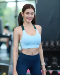 น้องอาย Porntaprawee พริตตี้